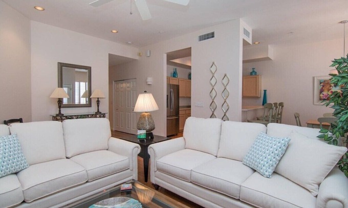 McCormick Ranch Copropriété | Spring Training, Sunshine & Waterfront Communauté w 25 mile multi-usage chemin