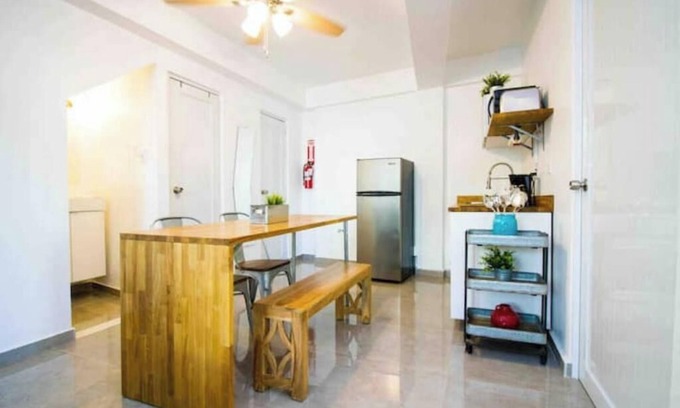 Carcel Appartement | 2.1 Apt with Generator for 6, near restaurants
