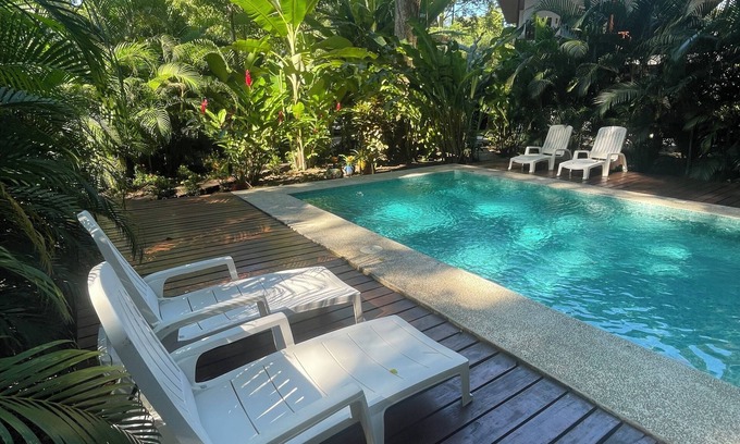 Puerto Viejo de Talamanca Cabine | Villas Wolaba