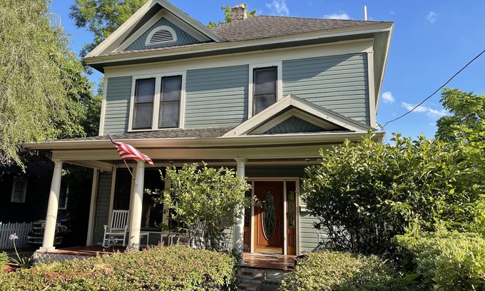 Ocala Appartement | 2/2 Apt downtown in restored historic home yr 1891