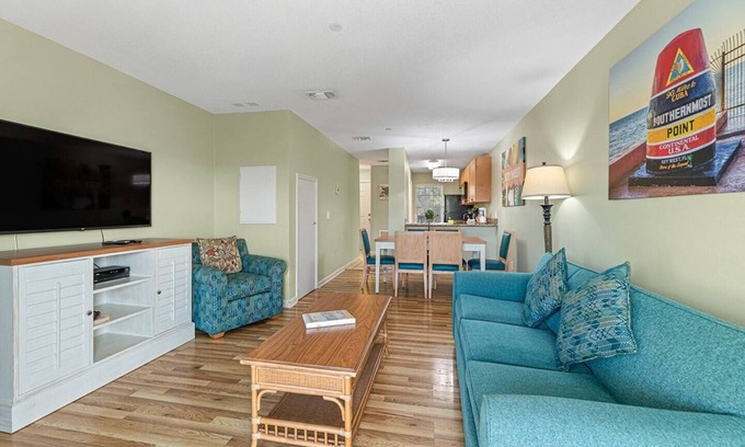 New Town Copropriété | 2/2 Timeshare Rental - Only Available 12/19 to 12/22 and 12/29 to 12/30/2024