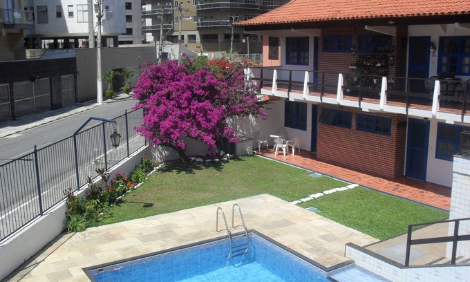Braga Appartement | 2 CHAMBRES AVEC AIR POUR 10 PERSONNES