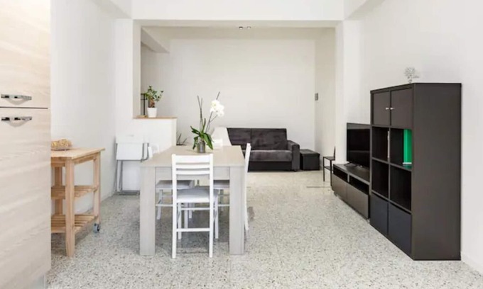 Borghesiana Maison | 2 Appartamenti Comunicanti a 2 Passi Dalla Metro