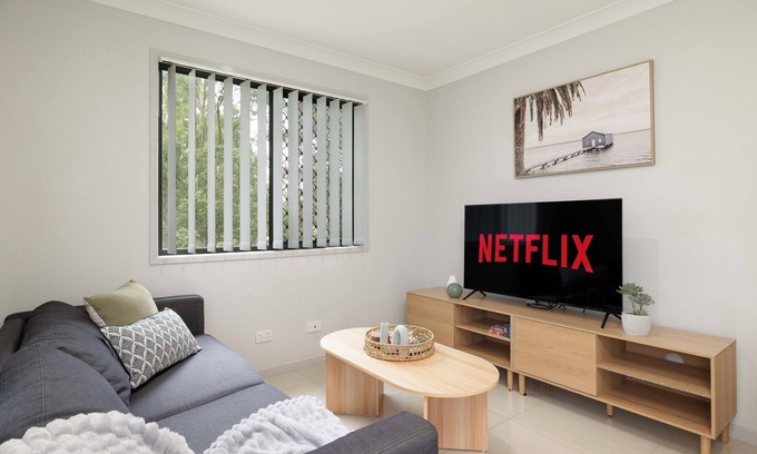 Rocklea Appartement | 2 Bdr Apt! Next to Park! GST Credits! 273B2