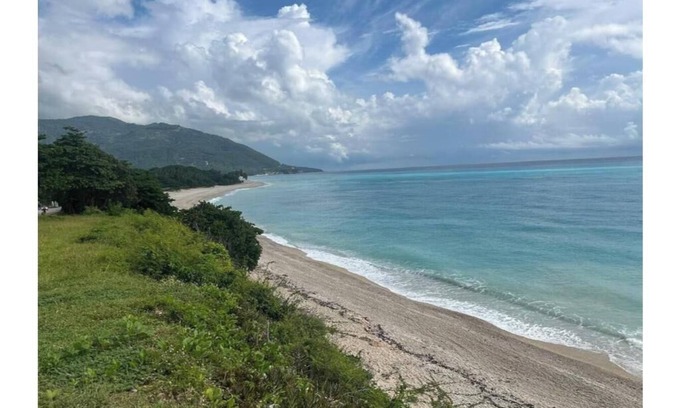 Paraiso Appartement | 2 Bdrm, 1 Bath, Wifi, Near River and Beach, 3R