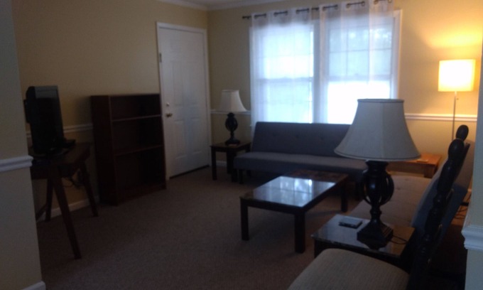 Rosewood Copropriété | 2 Bdrm Condo w/in 10 min from USC, Downtown Columbia, Ft Jackson, VA hospital