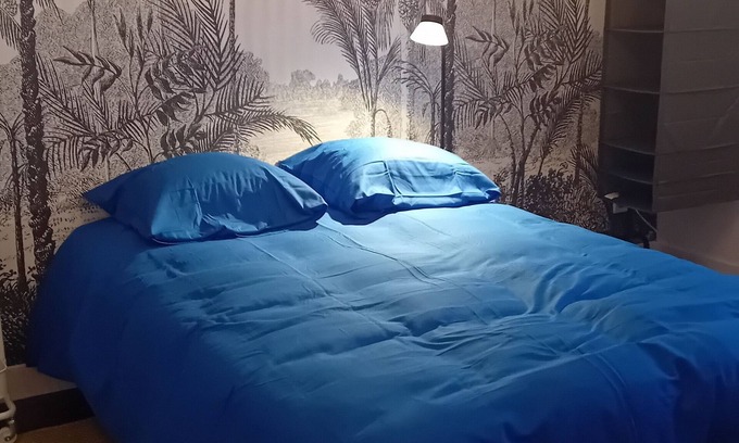 Vitre Maison | Maisonnette 2 ch. Groupe Famille de 5 pers. Cosy avec vue sur le Château+Jardin.