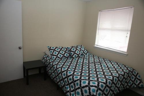 Lawton Appartement | 2 bed/1 bath next to Ft. Sill