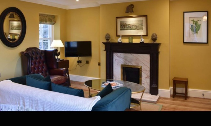 Barningham Cottage | RRC3-Cottage-Cottage-Salle de bain-Vue sur la cour