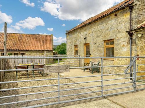 Easterside Maison | 2 Bed in Helmsley TGCHF