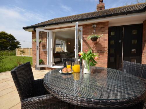 Anderby Creek Maison | 2 Bed in Sutton On Sea 42804
