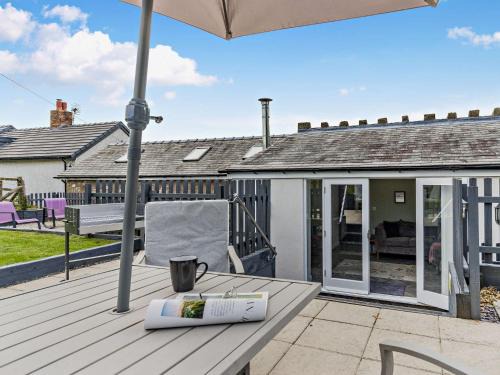 Bwlchgwyn Maison | 2 Bed in Wrexham 76399