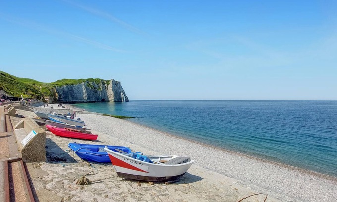 Criquetot-le-Mauconduit Appartement | 2 bedroom accommodation in Criquetot-le-Maucondui