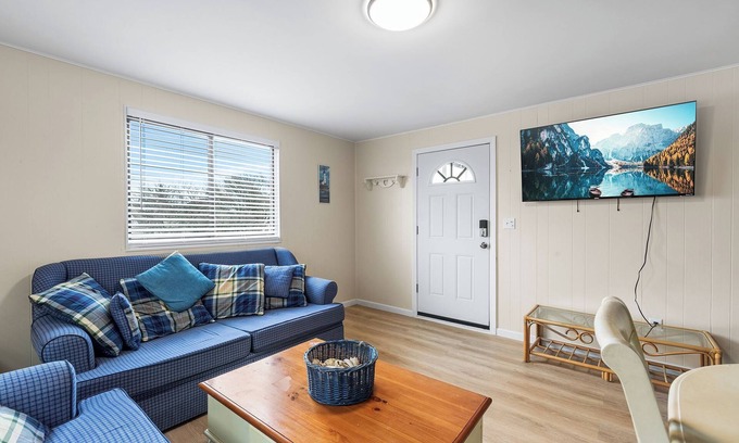 Fenwick Island Copropriété | 2 Bedroom, 1 Bath, Senior Week and Groups welcome