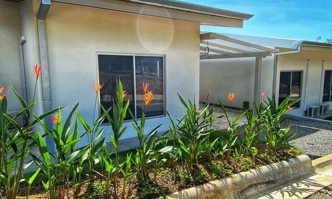 Ciudad Cortes Maison | 2 Bedroom 2 Bathroom Close to amenities with 2 wheel drive access