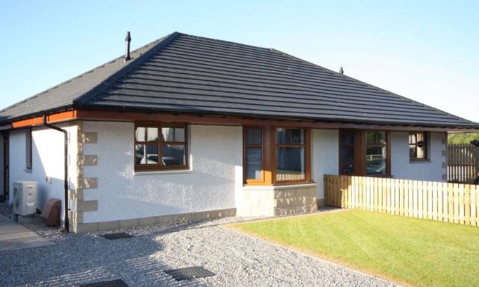 Marybank Cottage | Location in Muir of Ord is fantastic for those wanting a perfect base for the Highlands.