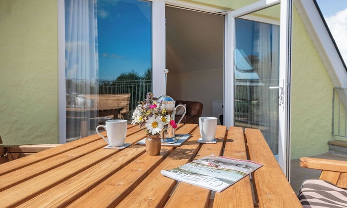Bethania Cottage | Enjoy a luxury break with private hot tub - ideal for couples, friends or families alike.