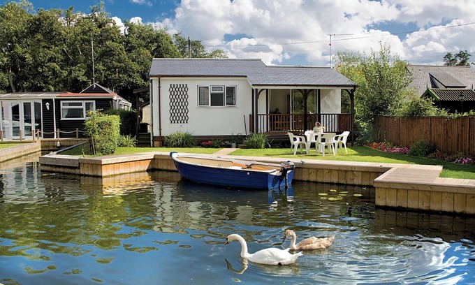 Irstead Cottage | 2 chambres à coucher à Wroxham, Norfolk Broads