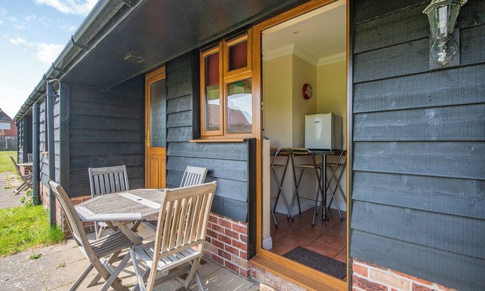 Brightlingsea Cottage | 2 chambres hébergement à St Osyth