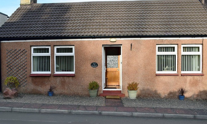Cupar Cottage | Hébergement 2 chambres à Craigrothie, près de Cupar