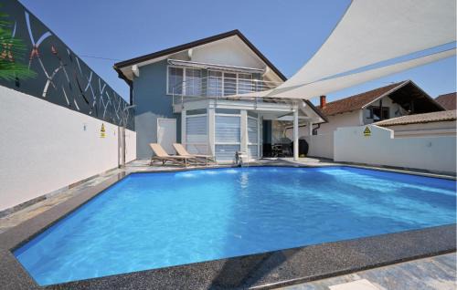 Bjelovar Maison | 2 Bedroom Amazing Home In Bjelovar