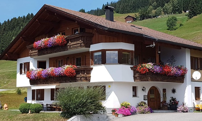 Bartholomaeberg Appartement | Vrbo Property