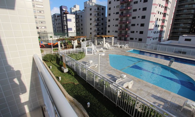 Vila Assuncao Appartement | Apt Praia Grande Ocian / 2 lits 1 suite / 50m plage / Piscine, Cour, Jeux
