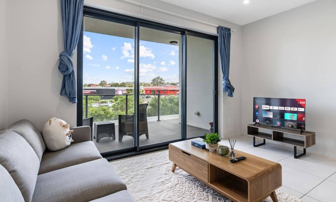 Macgregor Appartement | 2-Bedroom Apartment Balcony Close to All Hotspots