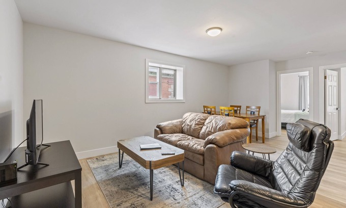 Exeter Appartement | 2 Bedroom Apartment In Exeter - Bo's BNBs Unit 3