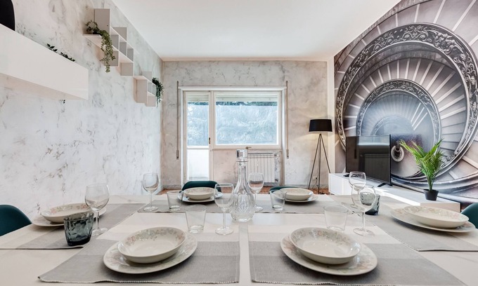 Zona I Val Melaina Appartement | Vrbo Property