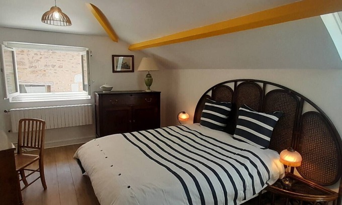 Levroux Appartement | 2 bedroom apartment with private terrace in the heart of Levroux