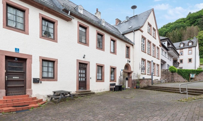 Malberg Appartement | Superbe appartement de 2 chambres à.