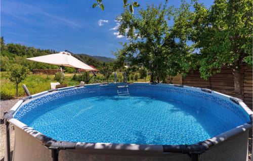 Fuzine Maison | 2 Bedroom Awesome Apartment In Fuzine