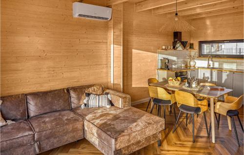 Trzesacz Maison | 2 Bedroom Awesome Home In Trzesacz