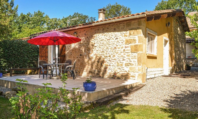 Lolme Maison | Belle maison de 2 chambres à Lolme