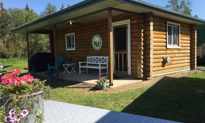 West Central Saskatchewan Cabine | Cabine 2 chambres au Delaronde Resort - Cabine # 4