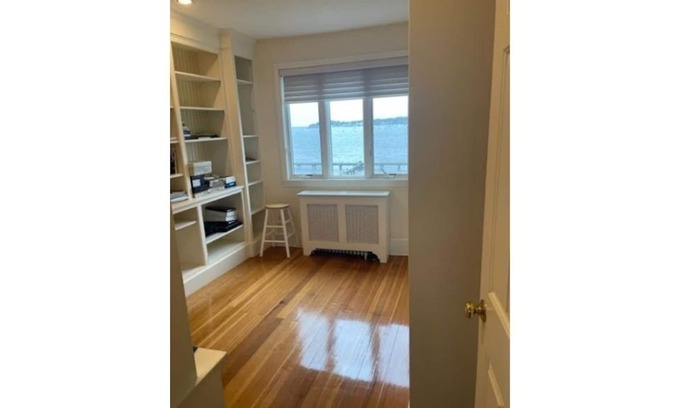 Salem Copropriété | 2 Bedroom Fully Furnished Waterfront Condo Long Term Rental 31 Days+