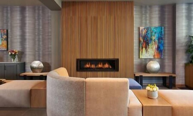 Downtown Hôtel | 2 Bedroom Hotel Suite Next to The Nell and Gondola
