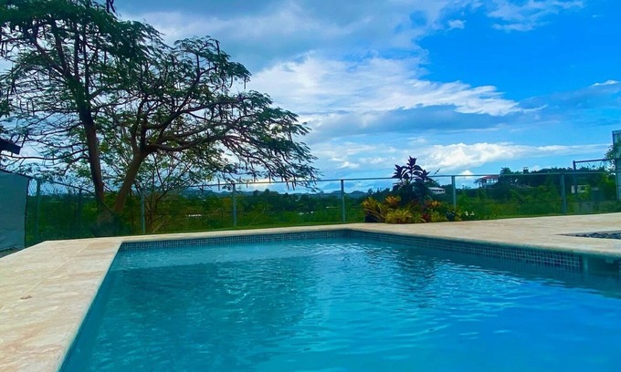 Ensenada Maison | 2 Bedroom House with Private Pool near Balneario Beach!