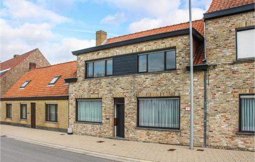 Lapscheure Maison | 2 Bedroom Nice Home In Damme
