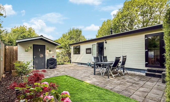 Municipality of Neder-Betuwe Maison | 2 bedroom nice home in Ochten