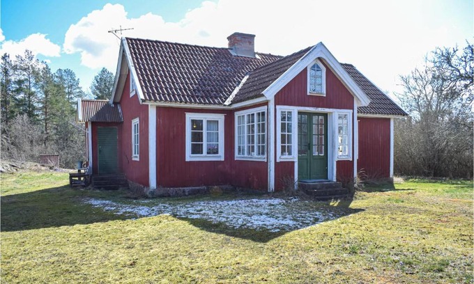 Blomstermala Maison | 2 Bedroom Nice Home In Stubbemåla