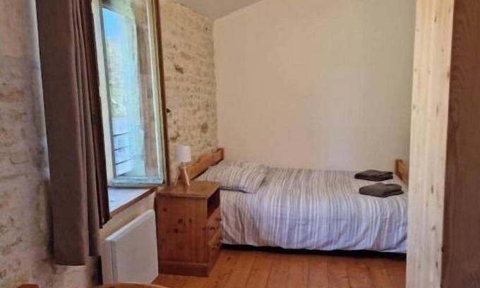 Saint-Crepin Maison | Vrbo Property