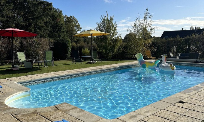 Monteaux Maison | Vrbo Property