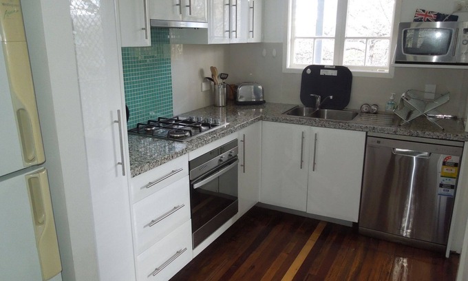 Paddington Cottage | Maison de ville avec 2 chambres à coucher 2 km de la ville de 686 $ par semaine Wi-Fi gratuit