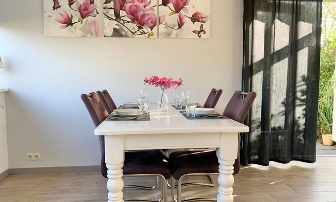 Sint Maartensvlotbrug Maison | 2 bedrooms, 4 persons, ideal for a family with children
