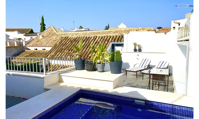 La Catedral Appartement | Appartement de luxe 1 chambre avec balcon dans une maison typique du quartier juif