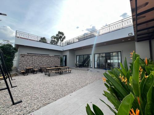 Svay Teab Maison | 2 Bedrooms- Private Holiday Villa in Svay Rieng
