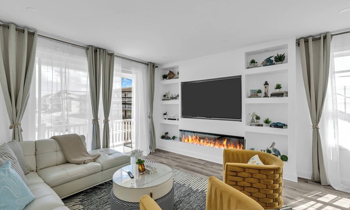 Seaside Heights Maison | 2 Blocks to Beach with Balcony, Game Room and Outdoor Shower