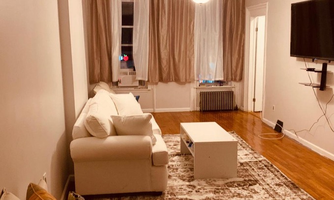 Clinton Hill Appartement | 2 BR CLASSY BROOKLYN APT-10 mins from BARCLAYS CENTER!